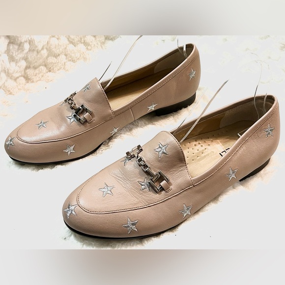 VANELi Nude Tan Leather Buckle Loafers women’s size 8M - Picture 2 of 11